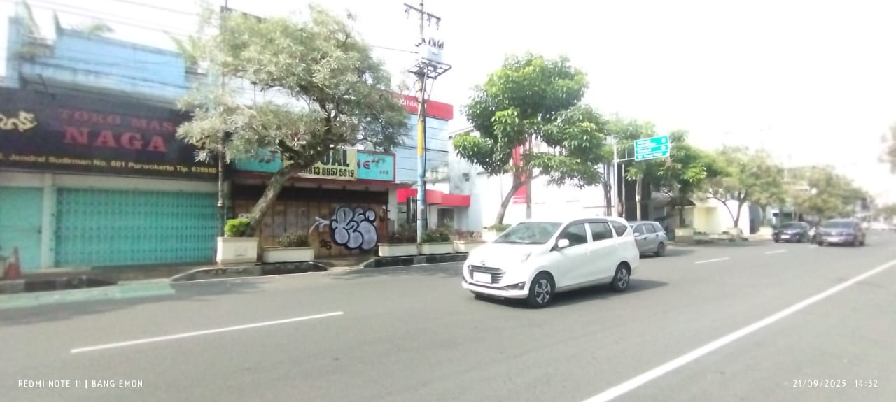 DIJUAL RUKO 2,5 LANTAI, JALAN PROTOKOL PURWOKERTO