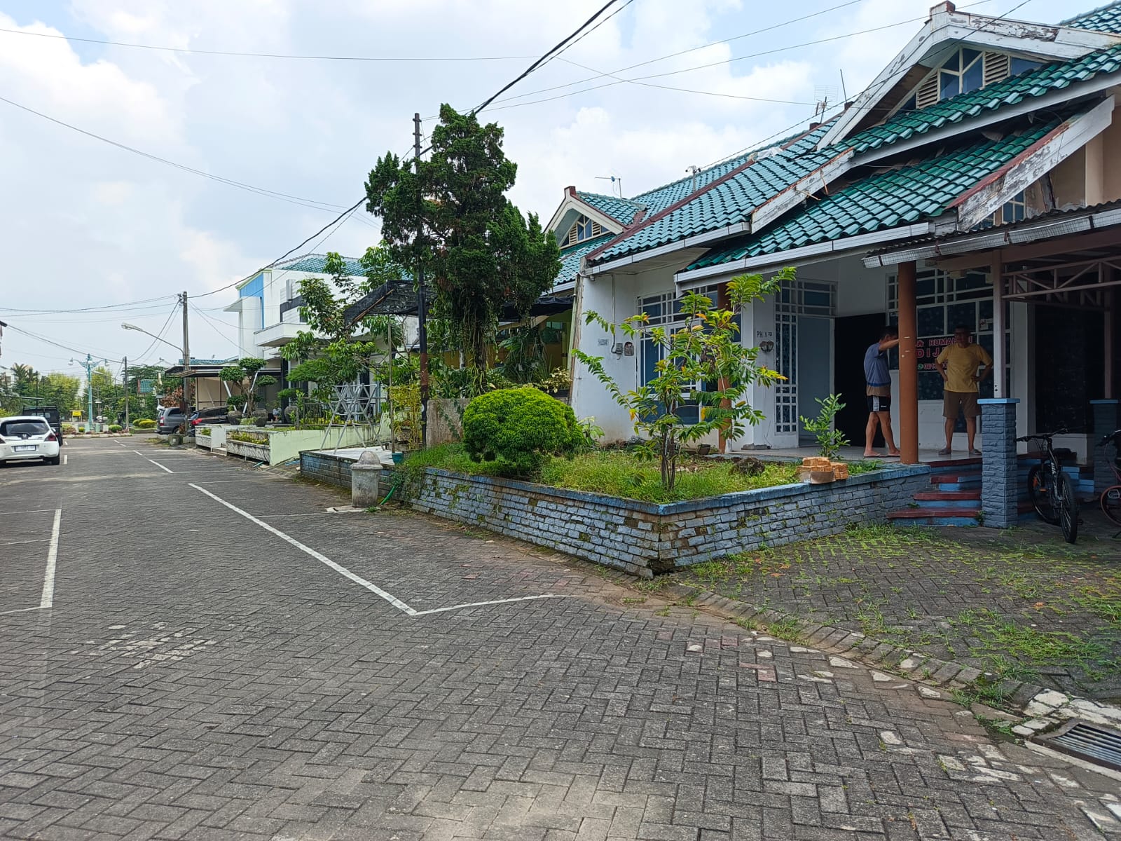 Dijual Rumah Tengah Kota Perum Elit Purwokerto - Permata Hijau