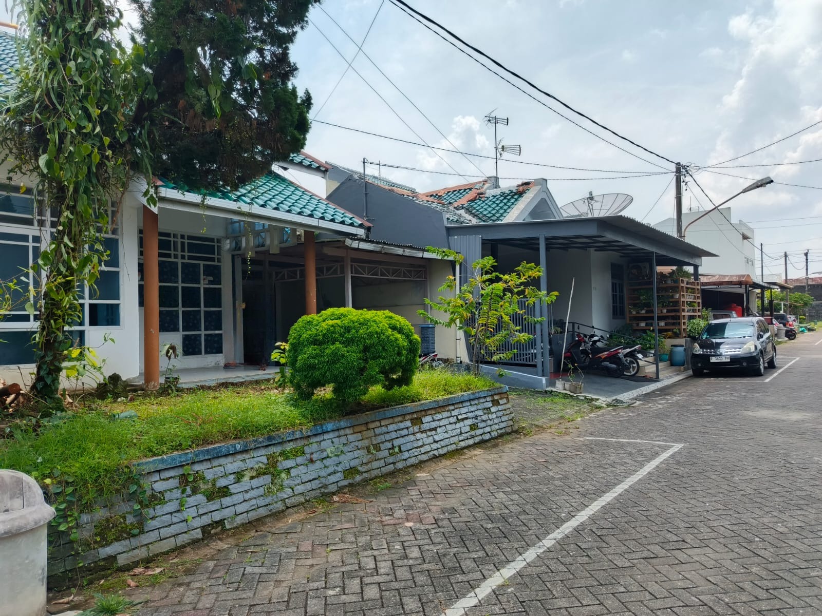 Dijual Rumah Tengah Kota Perum Elit Purwokerto - Permata Hijau