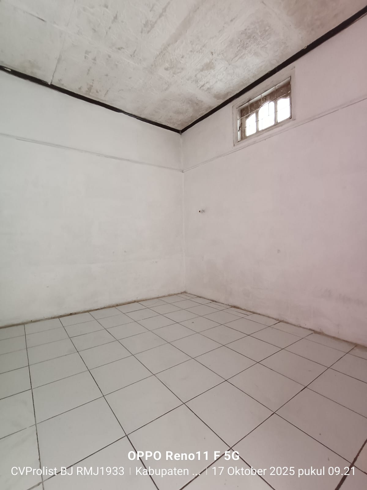 Di Jual Rumah Hook Di Perum Purwokerto Selatan