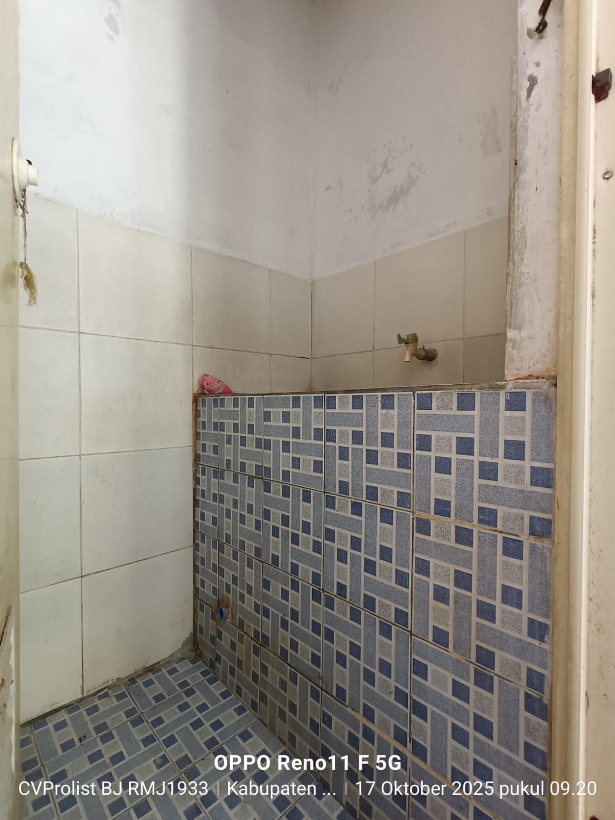 Di Jual Rumah Hook Di Perum Purwokerto Selatan