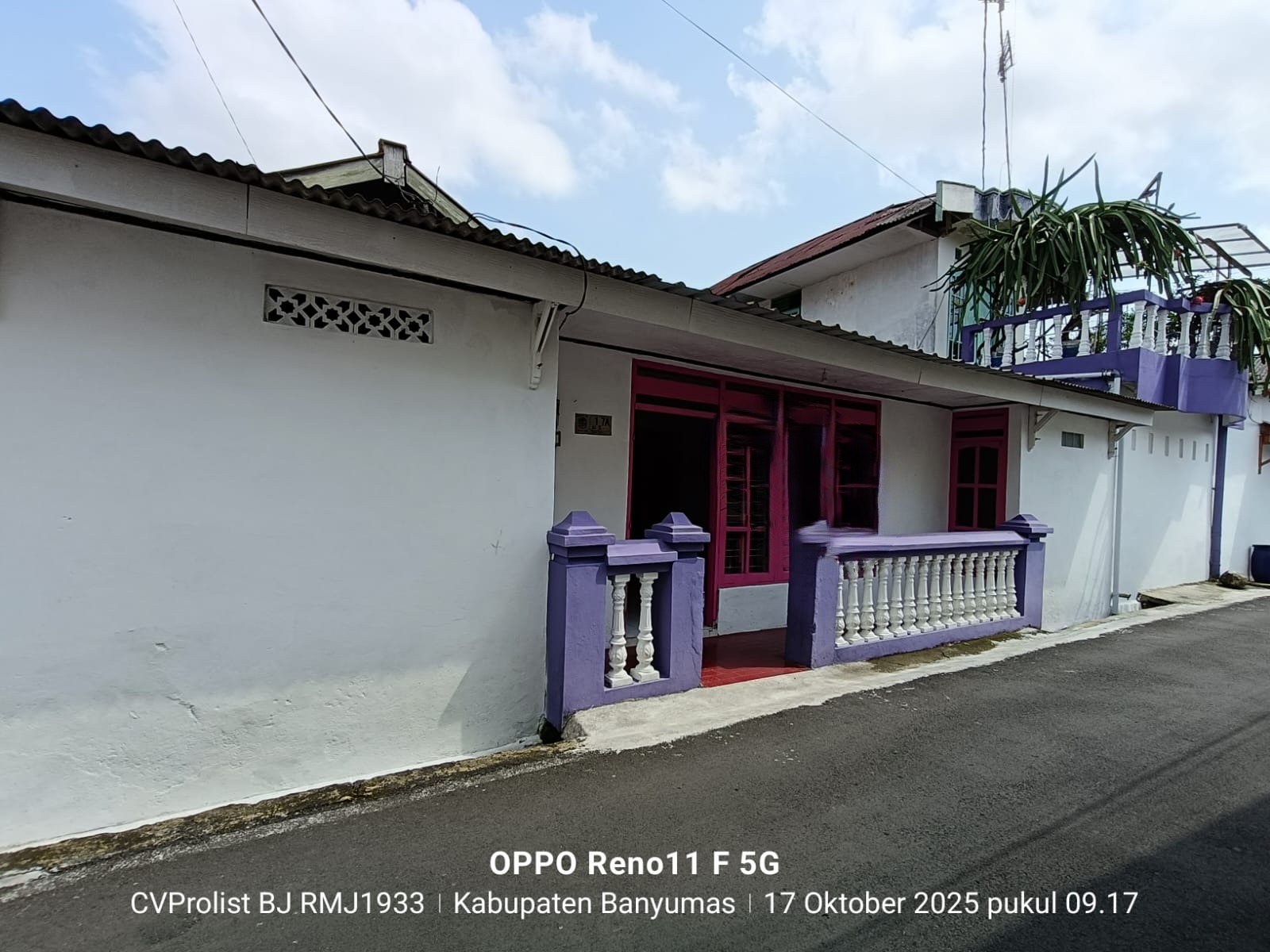 Di Jual Rumah Hook Di Perum Purwokerto Selatan