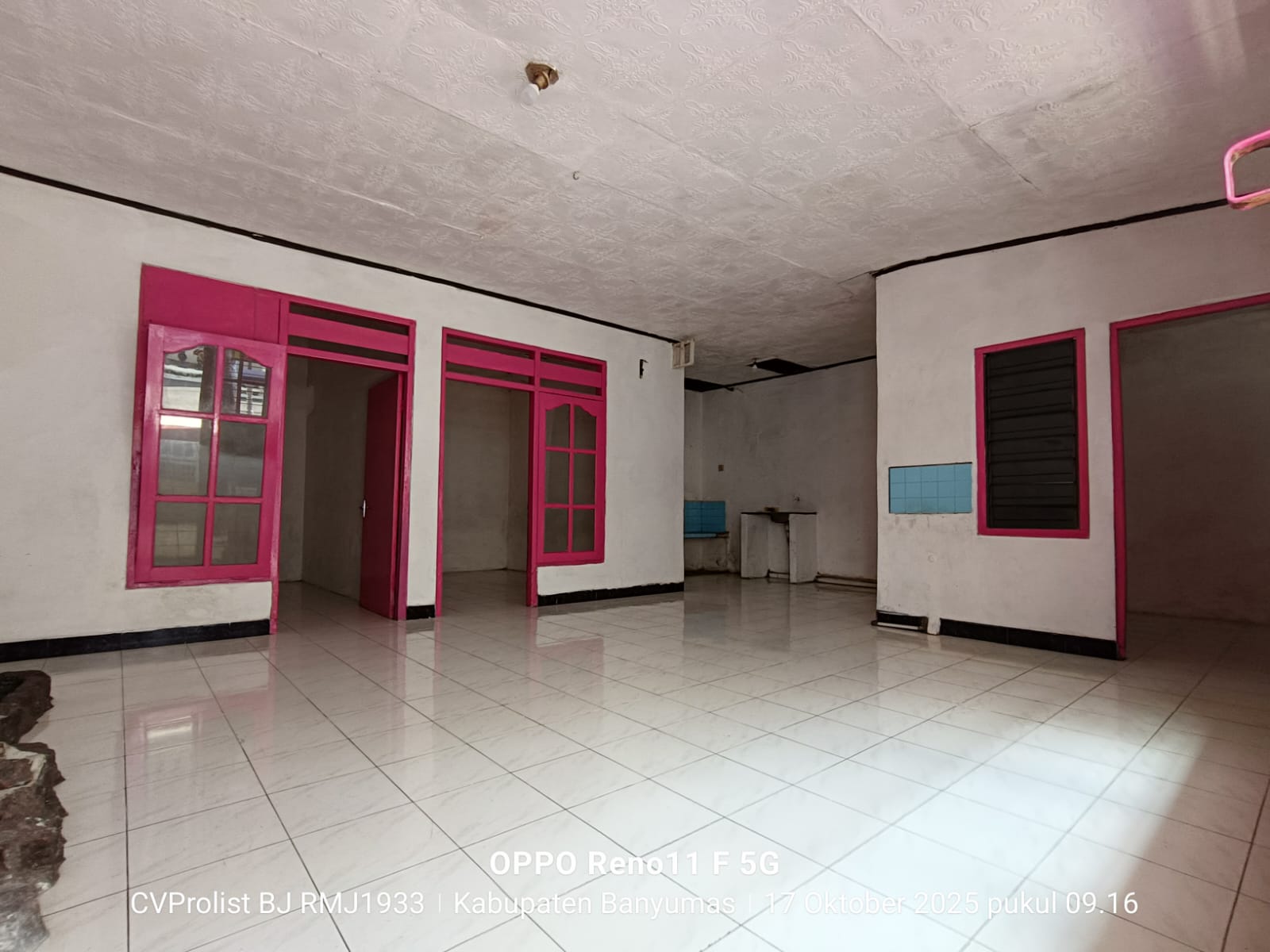 Di Jual Rumah Hook Di Perum Purwokerto Selatan