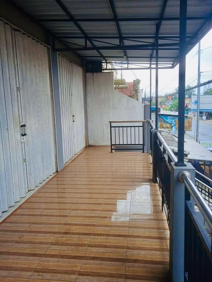 Dijual Cepat Ruko + Kos-Kosan Strategis di Pusat Kota Gombong