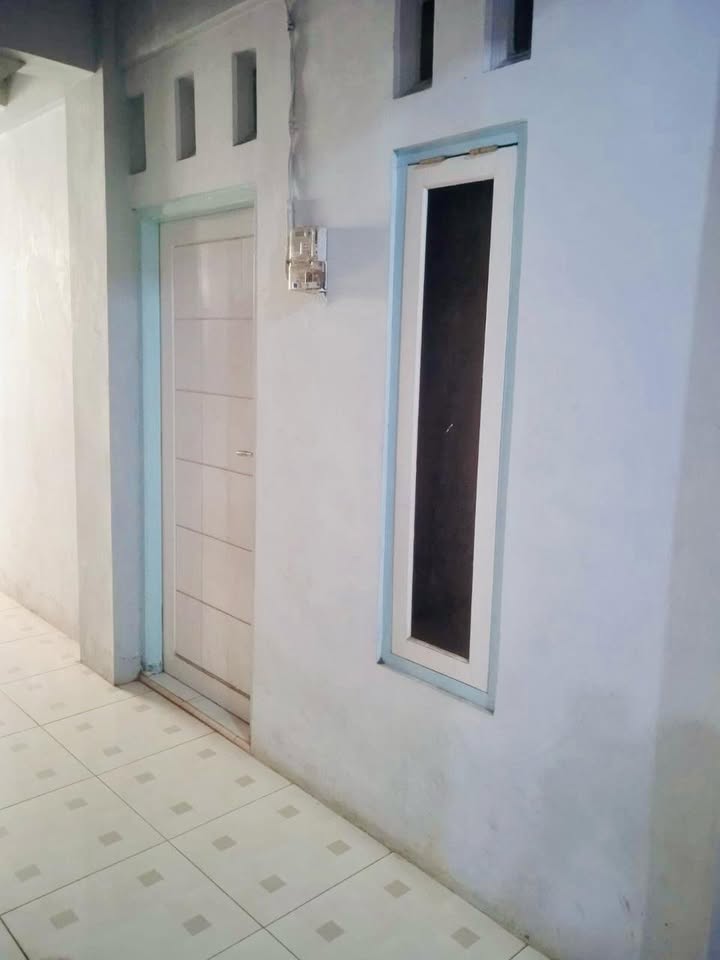 Dijual Cepat Ruko + Kos-Kosan Strategis di Pusat Kota Gombong