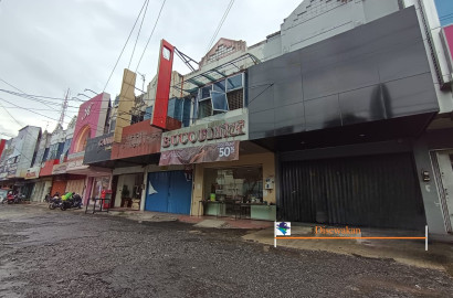 Disewakan Ruko Dua Lantai Super Strategis di Jl. Jenderal Sudirman – Pusat Kota Purwokerto