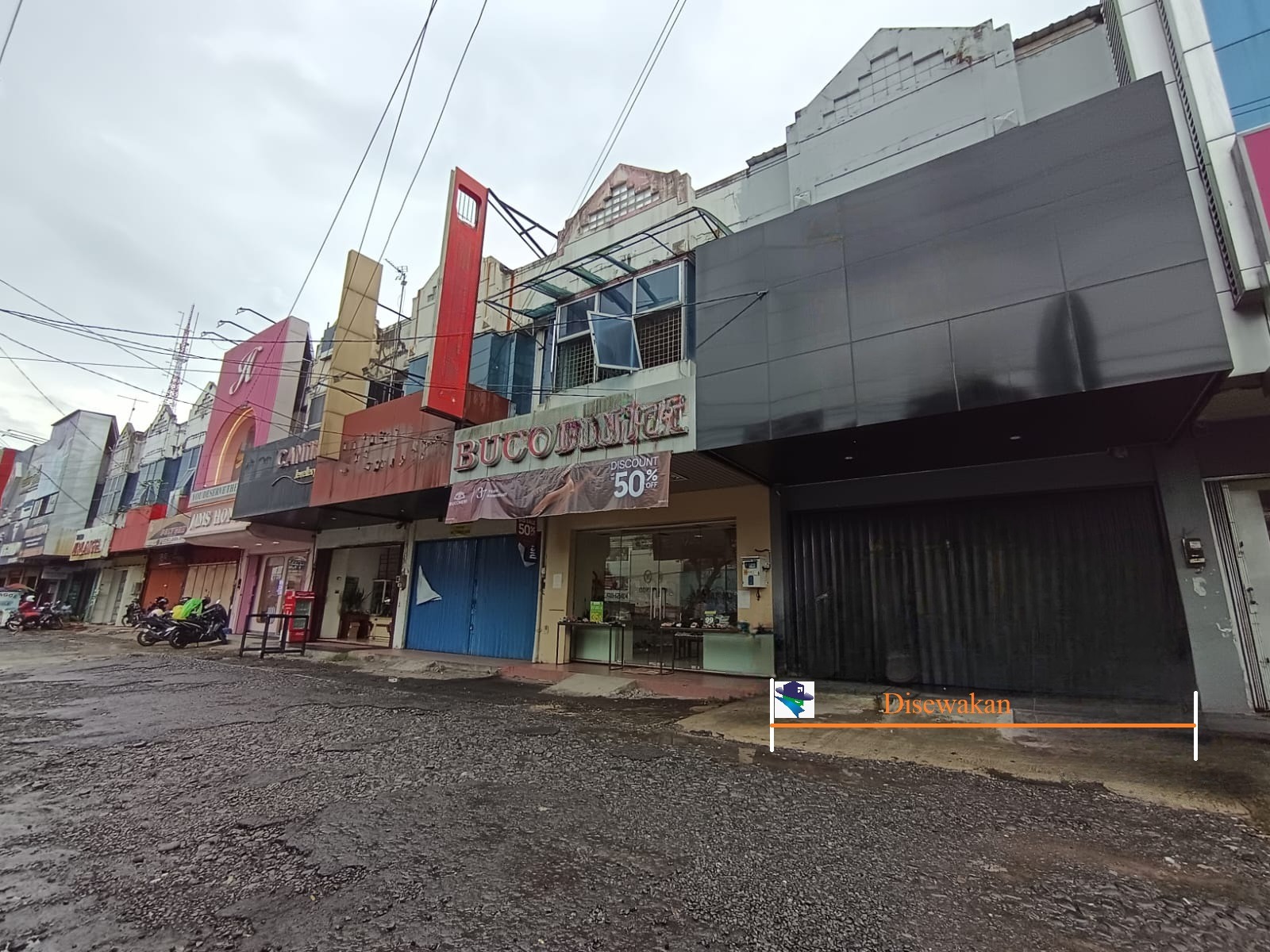 Disewakan Ruko Dua Lantai Super Strategis di Jl. Jenderal Sudirman – Pusat Kota Purwokerto