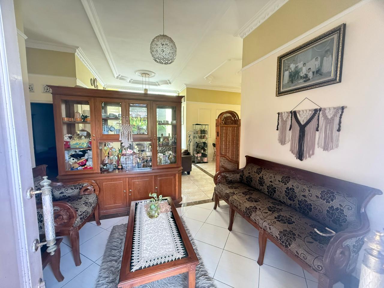 Dijual Rumah 4 Kamar, 550 Meter SMP/SMA Nasional 3 Bahasa Putera Harapan