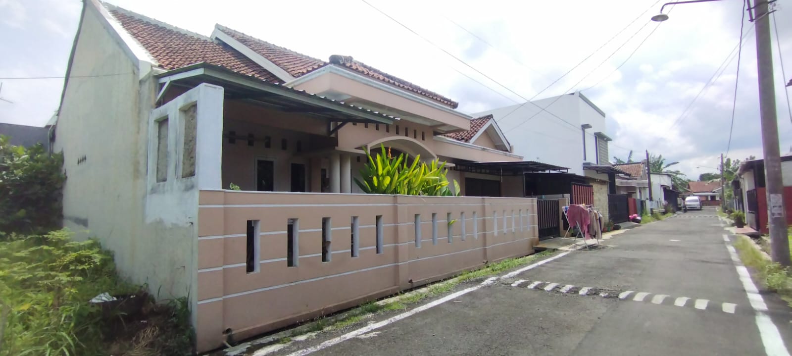Dijual Rumah 4 Kamar, 550 Meter SMP/SMA Nasional 3 Bahasa Putera Harapan