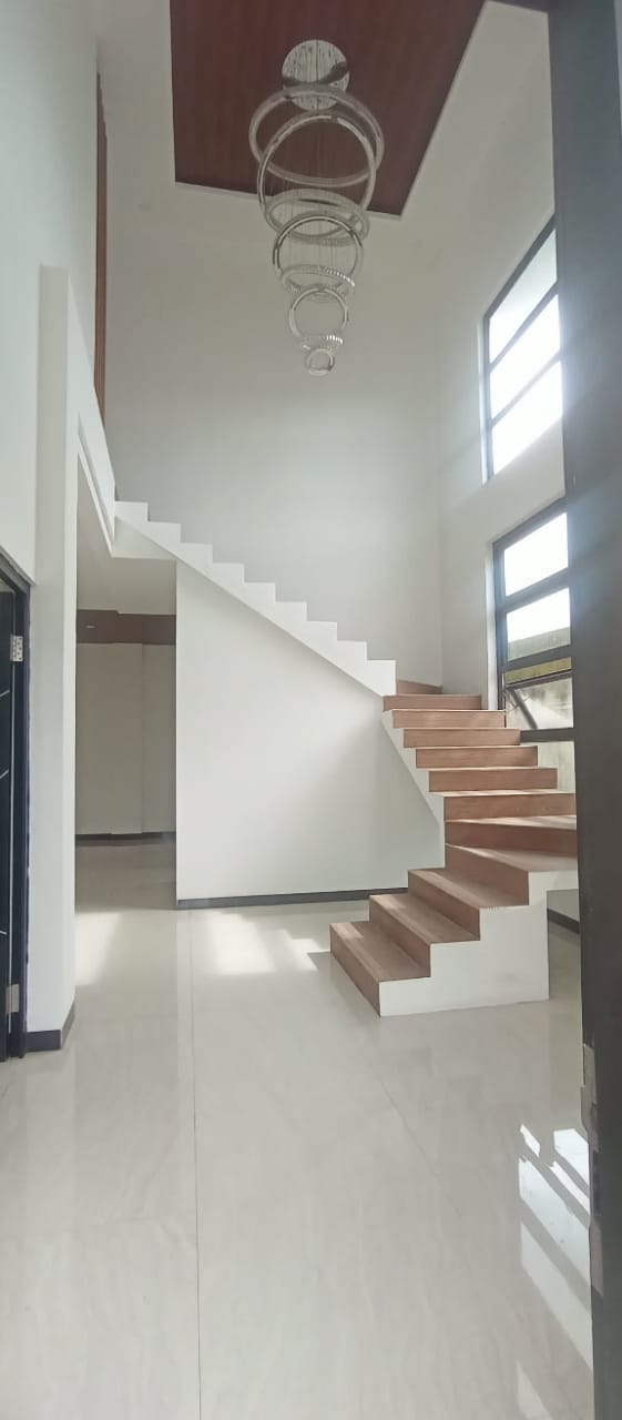 Dijual Cepat Rumah Modern Mewah Daerah Arcawinangun Purwokerto