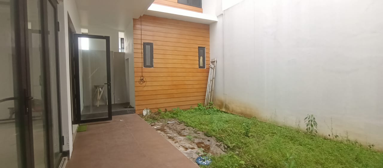 Dijual Cepat Rumah Modern Mewah Daerah Arcawinangun Purwokerto