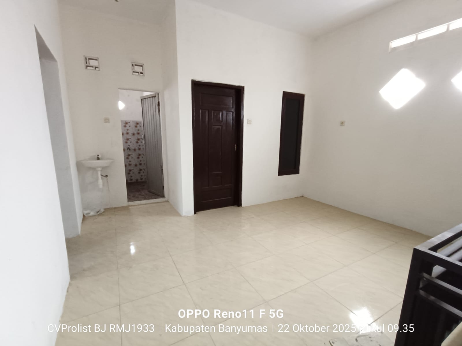 Dijual Rumah 2 Lantai 5 Menit Ke Stasiun Purwokerto