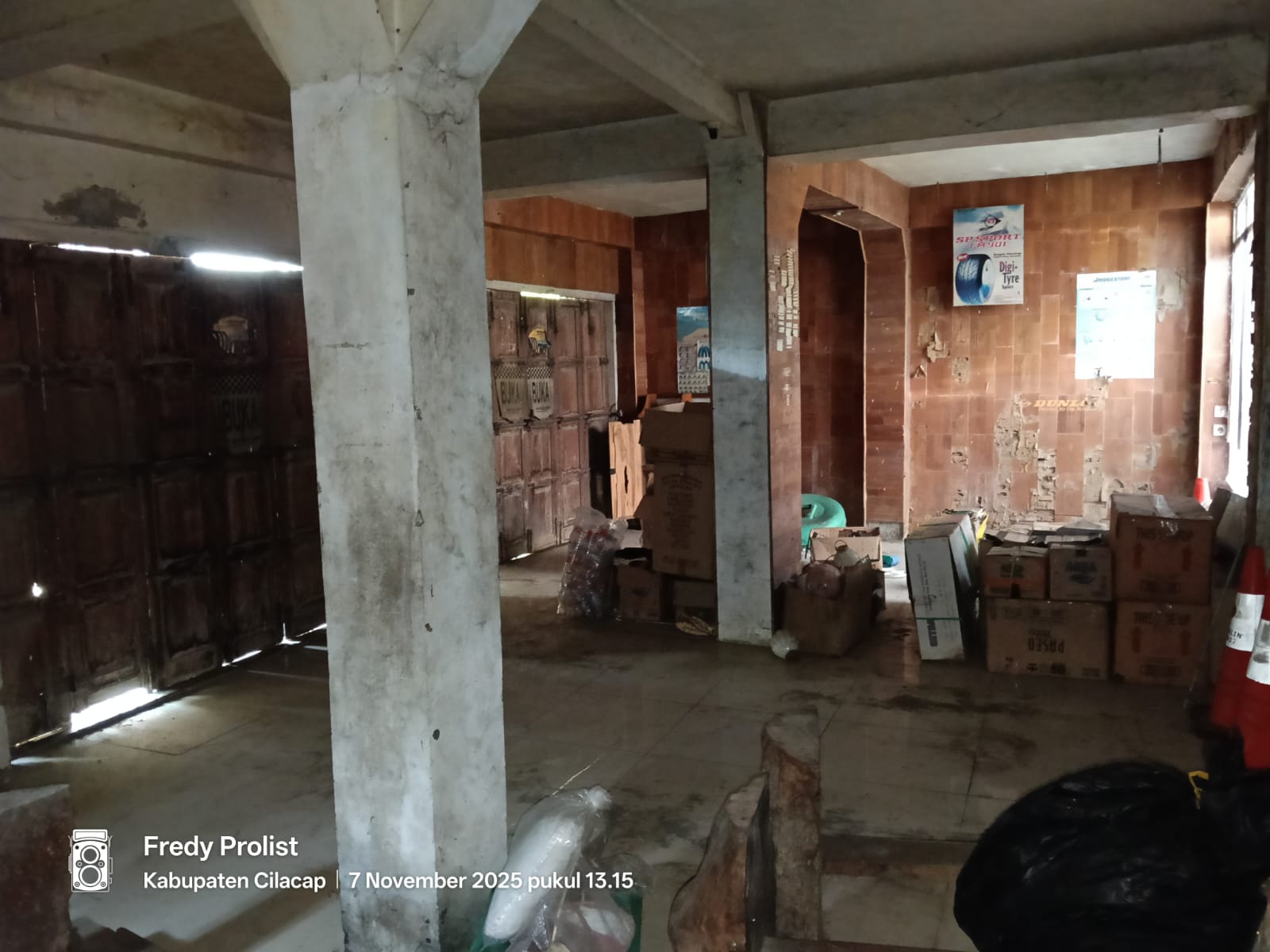 Dijual Bawah Harga Pasar Tanah Bonus toko Lebar Cantik - Kesugihan Cilacap