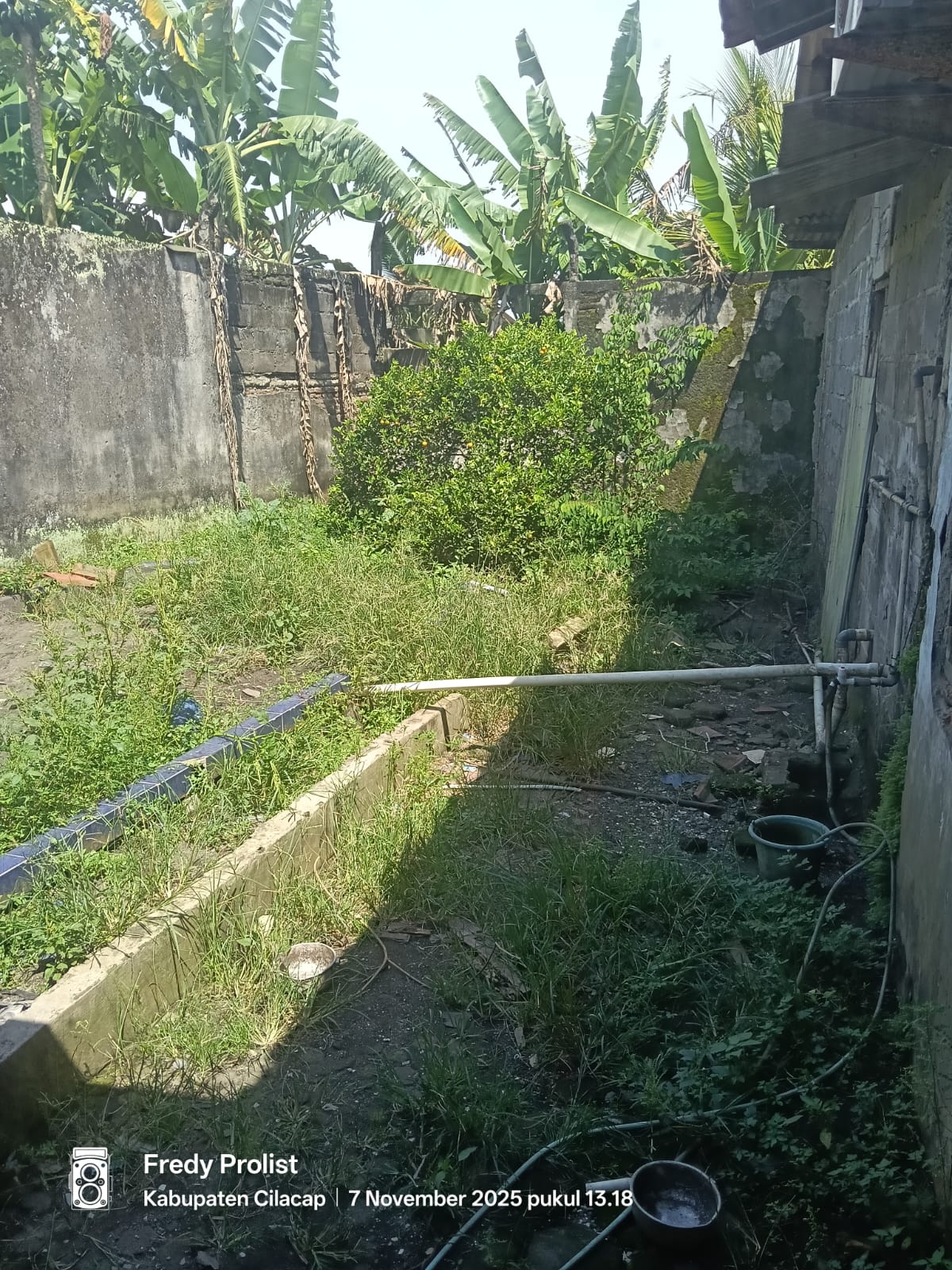 Dijual Bawah Harga Pasar Tanah Bonus toko Lebar Cantik - Kesugihan Cilacap