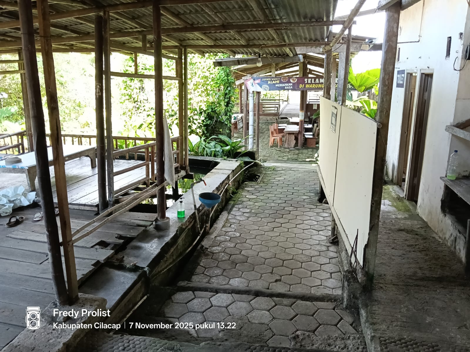 Dijual Bawah Harga Pasar Tanah Bonus toko Lebar Cantik - Kesugihan Cilacap