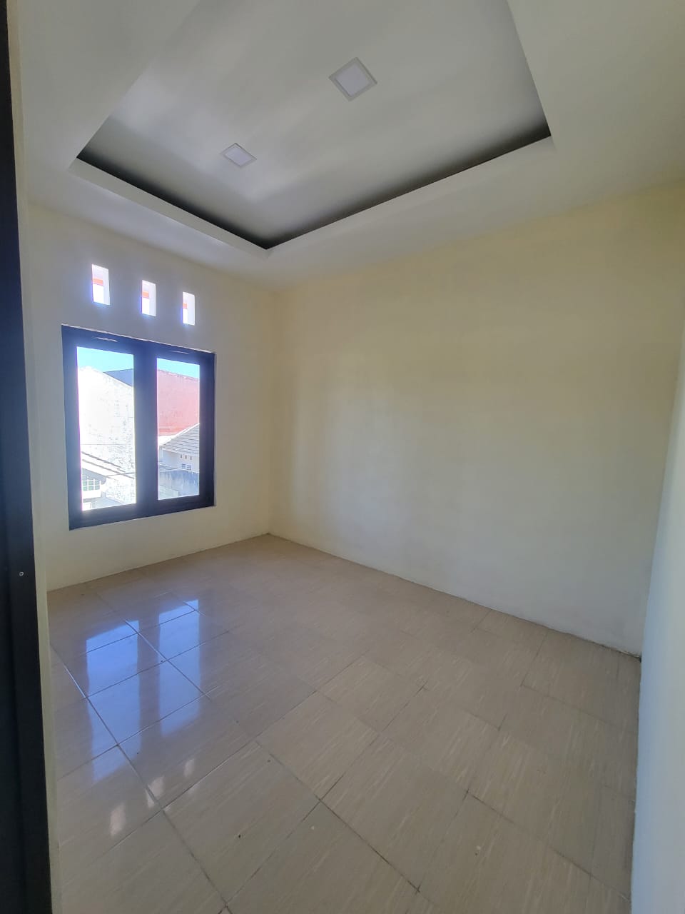 Rumah Bagus 2 Lantai Hanya 2 Menit ke UNSUD - Arcawinangun