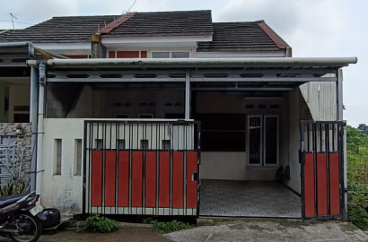 Dijual Rumah 1,5 Lantai Lingkungan Asri Dan Sejuk Timur Purwokerto