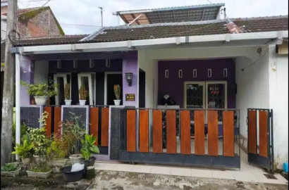 DiJual Rumah 2 Lantai 4 Menit Unsoed