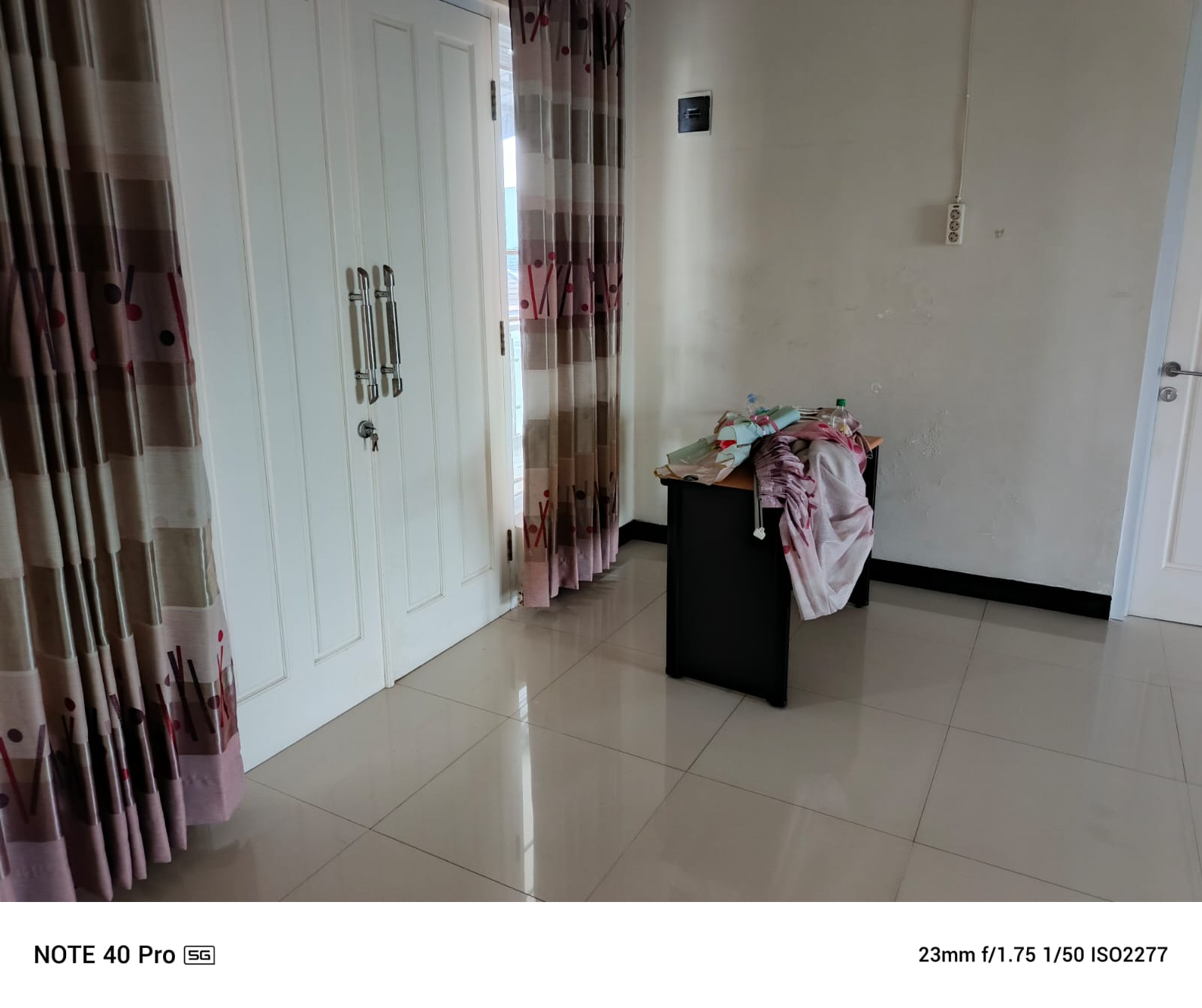 Disewakan Rumah 2 Lantai Semi Furnished Dalam Perum Purwokerto