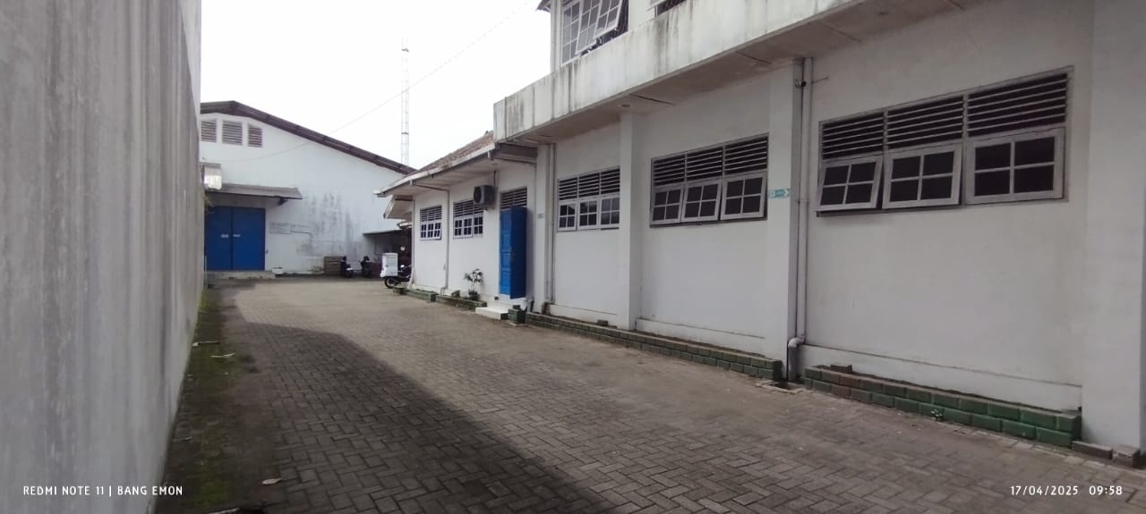 Dijual Gudang + Kantor Akses Jalan Nasional ,JL Supdarjo Rustam