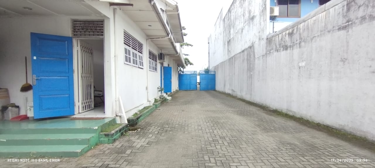 Dijual Gudang + Kantor Akses Jalan Nasional ,JL Supdarjo Rustam