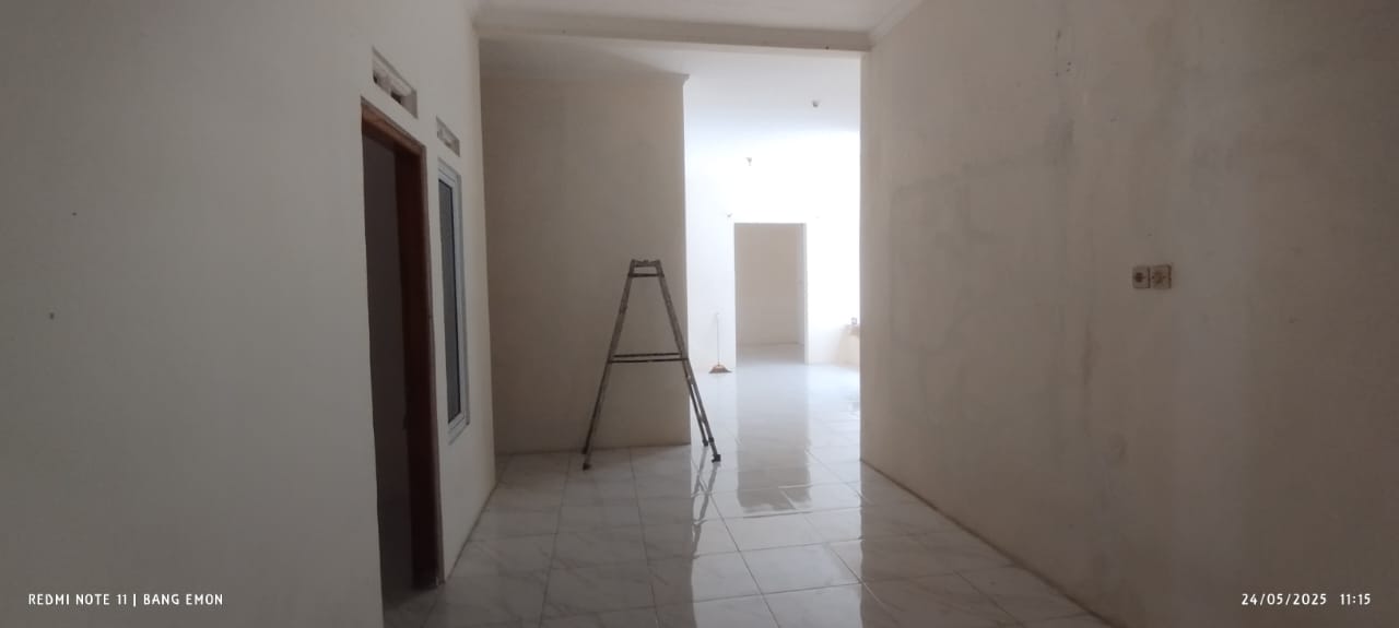 DISEWAKAN RUMAH 5 KAMAR SEJENGKAL ASTON HOTEL PURWOKERTO