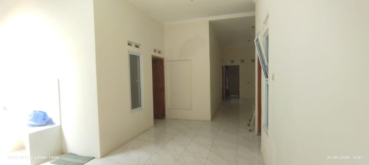 DISEWAKAN RUMAH 5 KAMAR SEJENGKAL ASTON HOTEL PURWOKERTO