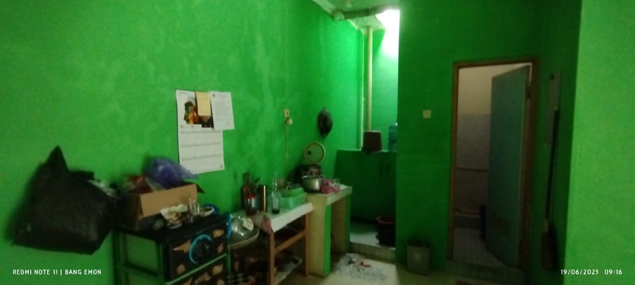 JUAL CEPAT RUMAH KOS 5 KAMAR, DEKAT KAMPUS UMP