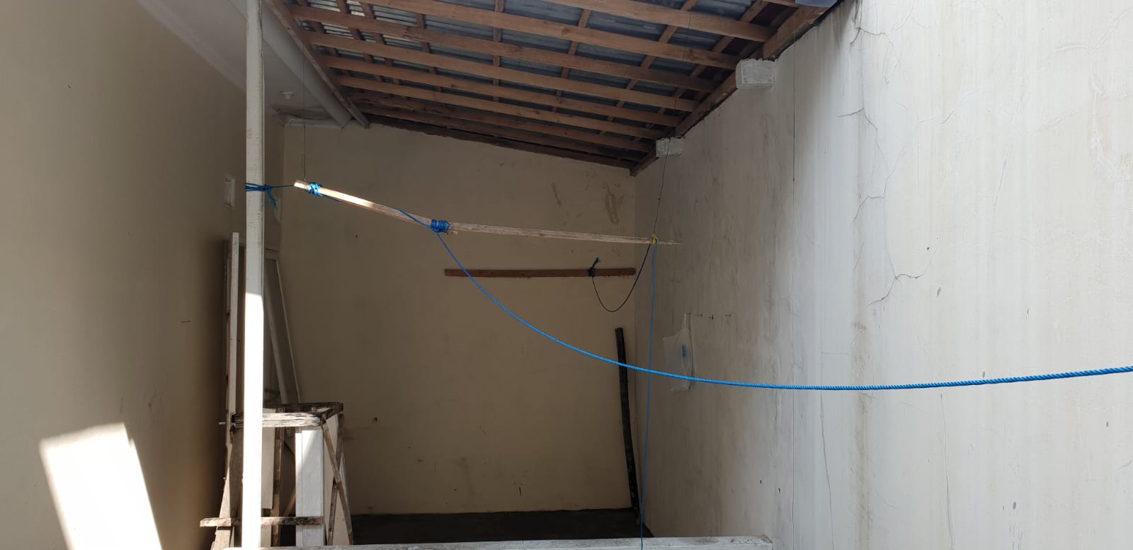 Dijual Rumah Nyaman Dekat  UMP