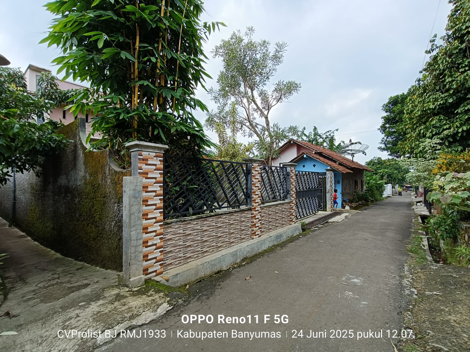 Di Jual Rumah Bagus Dan Luas 7 menit ke Stasiun Purwokerto