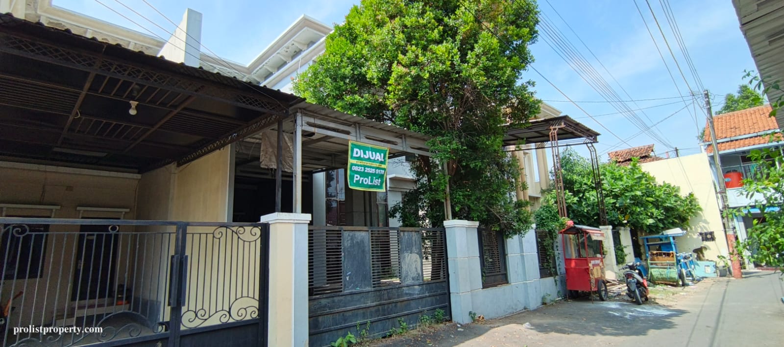 Dijual Rumah 2 Lantai Bonus Kolam Renang - 400 Meter Alun-Alun Pekalongan