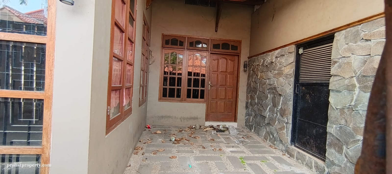 Dijual Rumah Dalam Kota Akses Mobil - 3 Menit Museum Batik Pekalongan