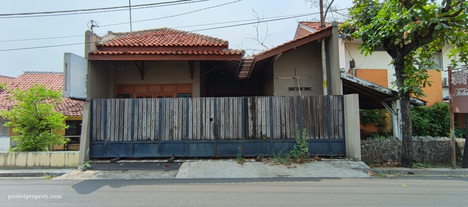 Dijual Rumah Dalam Kota Akses Mobil - 3 Menit Museum Batik Pekalongan