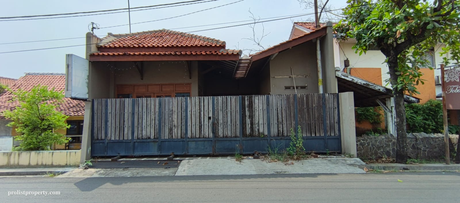 Dijual Rumah Dalam Kota Akses Mobil - 3 Menit Museum Batik Pekalongan