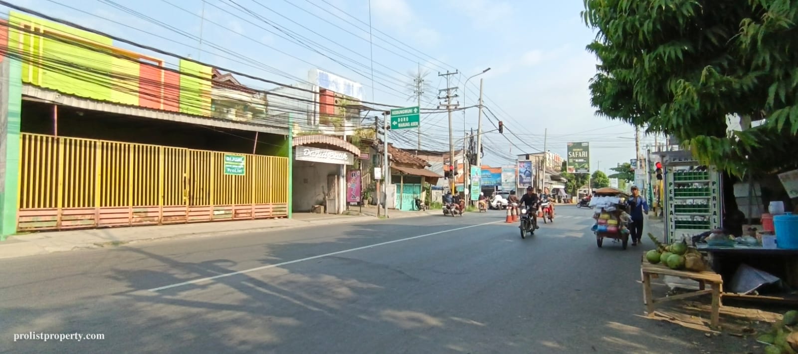 Dijual Gudang Distributor Akses 2 Mobil Dijalan Utama - Buaran Pekalongan