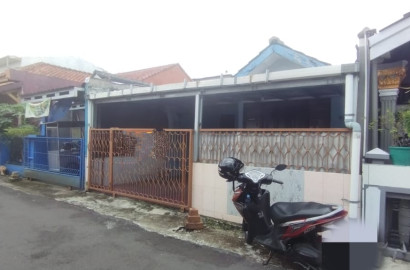 Jual Cepat Rumah 3 Kamar Akses Jalan Lebar, Teluk Purwokerto
