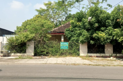 Dijual Rumah Halaman Luas 735m2, 3menit Pasar Kota Sragen