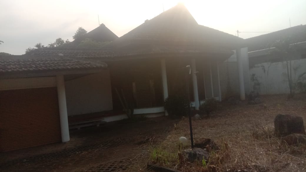 RUMAH DIJUAL – LOKASI STRATEGIS DI GAJAH MUNGKUR, SEMARANG
