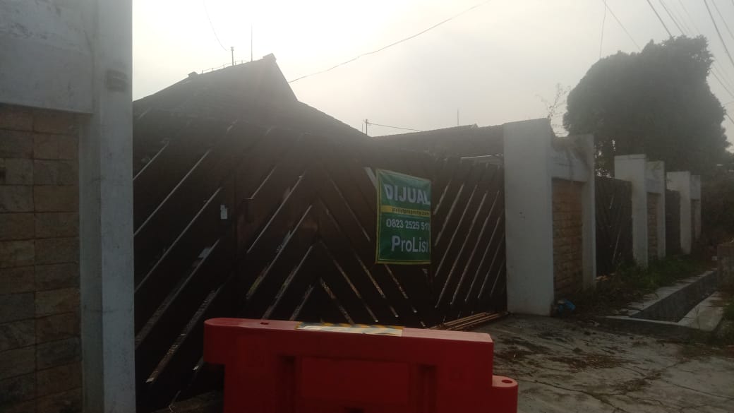 RUMAH DIJUAL – LOKASI STRATEGIS DI GAJAH MUNGKUR, SEMARANG