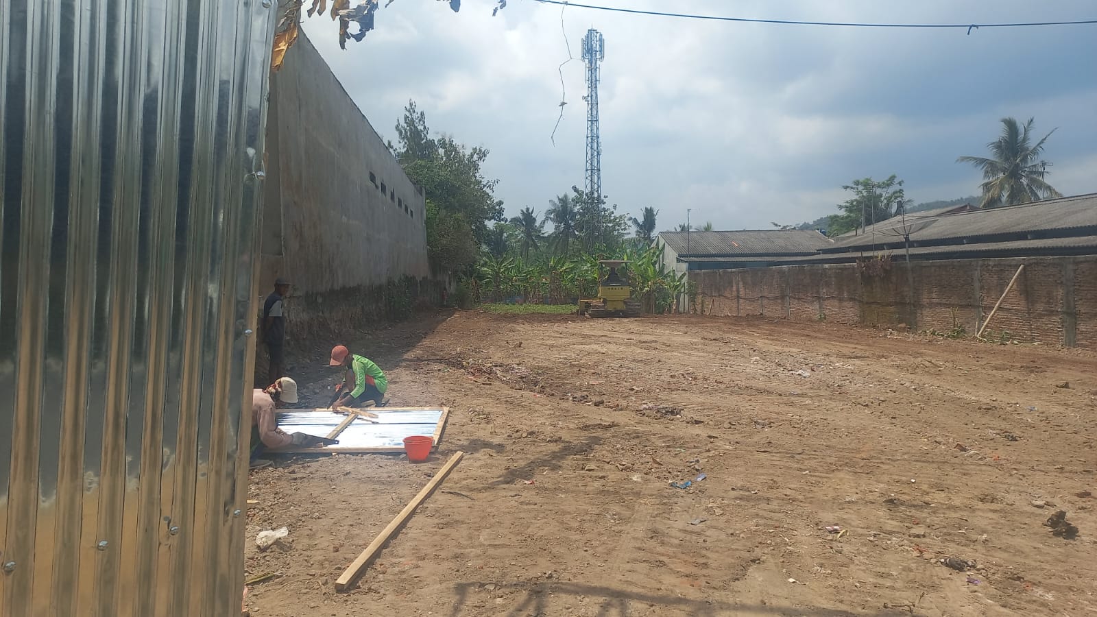 Disewakan Tanah Pekarangan Lebar 18 Mtr - Jalan Utama Ajibarang Wangon