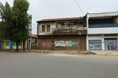 Dijual Tanah Bonus Bangunan Lebar 9 Meter - 3 Menit Dari Alun-Alun Cilacap
