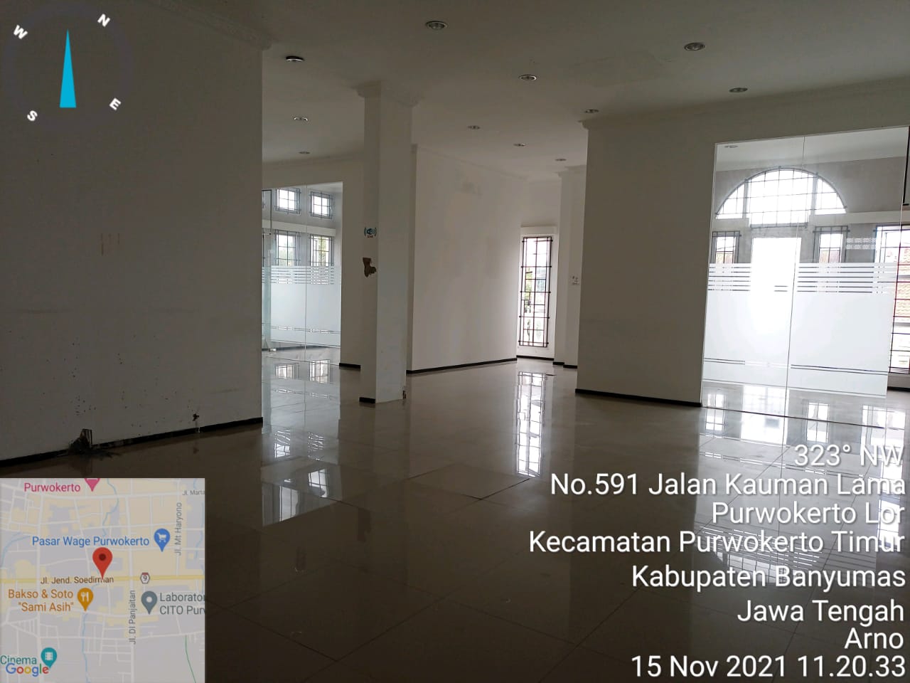 DISEWAKAN SEBUAH RUKO DI JALAN UTAMA - EX. BANK - FULL FURNISH JL JENDRAL SUDIRMAN