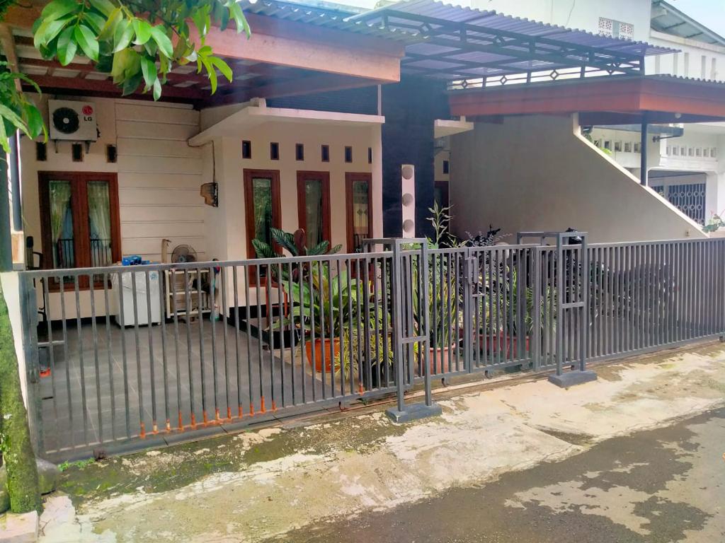 Rumah Hook, View Sawah Cocok Untuk GuestHouse, Ledug Purwokerto