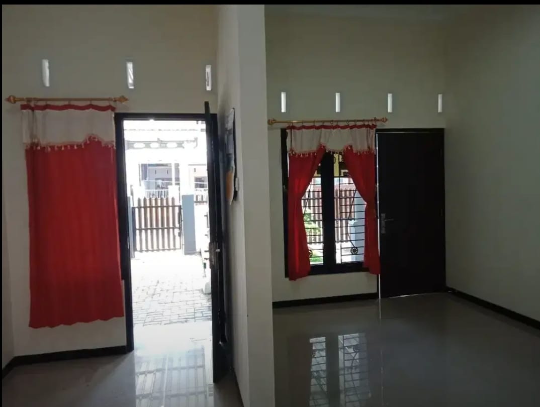 Dijual Rumah Minimalis 5 Menit ke Stasiun - Graha Platinum Purwokerto Barat