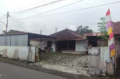 Jual Tanah 26 Ubin Bonus Bangunan, 5 Menit Stasiun cocok untuk Gudang - Bantarsoka Purwokerto Barat