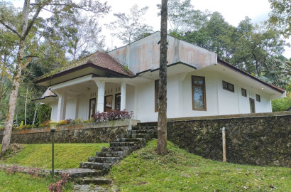 Dijual Villa nyaman sejuk kawasan Baturraden