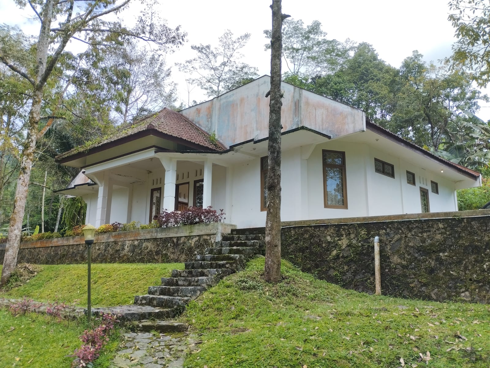 Dijual Villa nyaman sejuk kawasan Baturraden