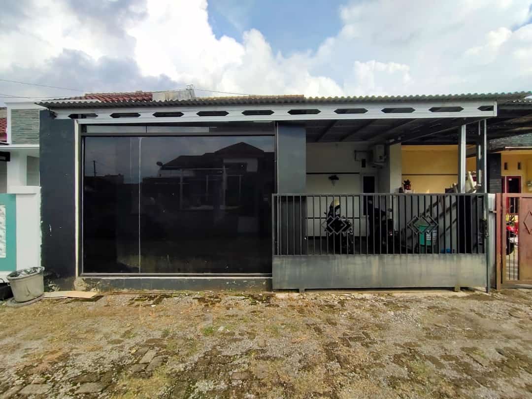 Dijual Rumah Bagus Dekat Stasiun - Bobosan