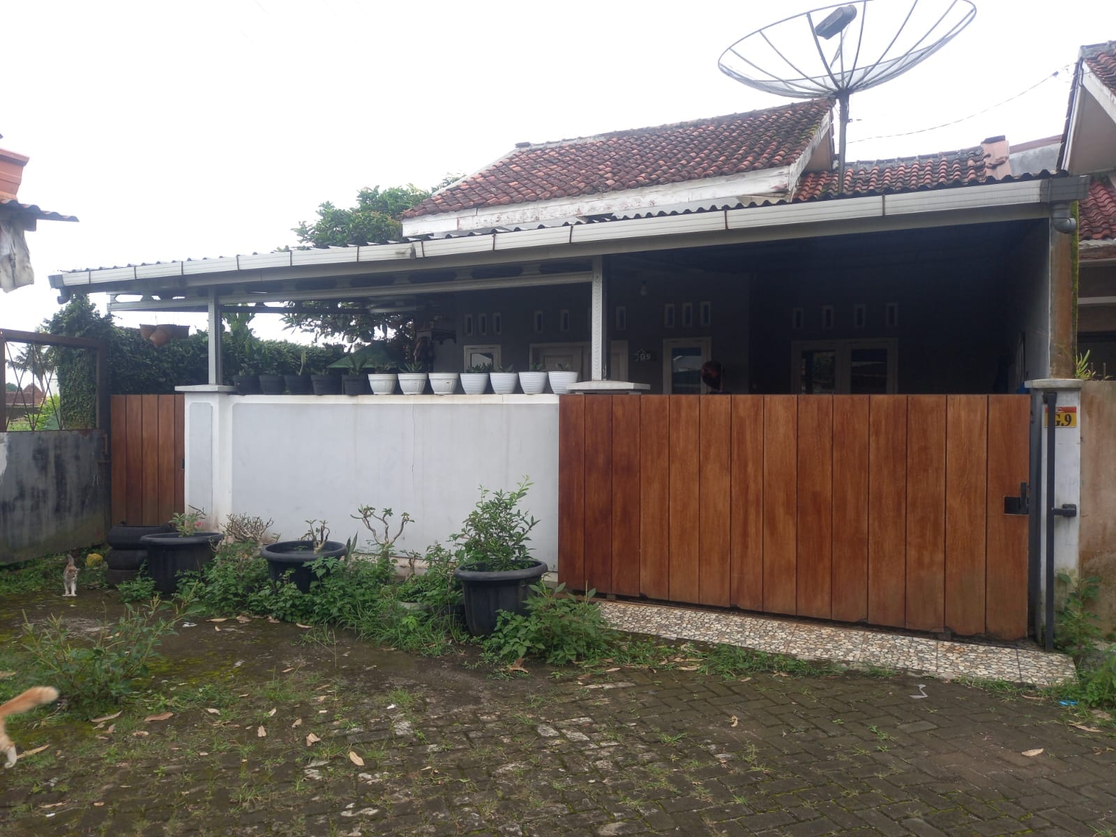 Dijual Rumah HunianPuri Karanggintung Hook (Ngantong) - Sumbang