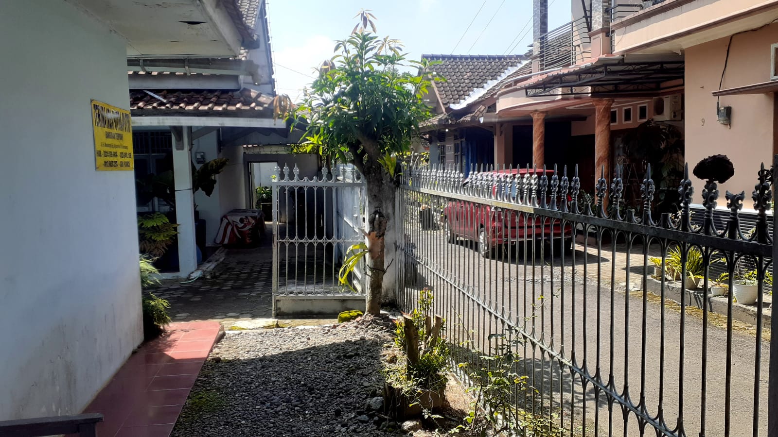 Dijual Rumah Kos 25 Kamar Selangkah ke Unsud